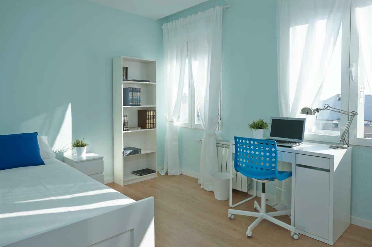 Hostel Residencia Abay *